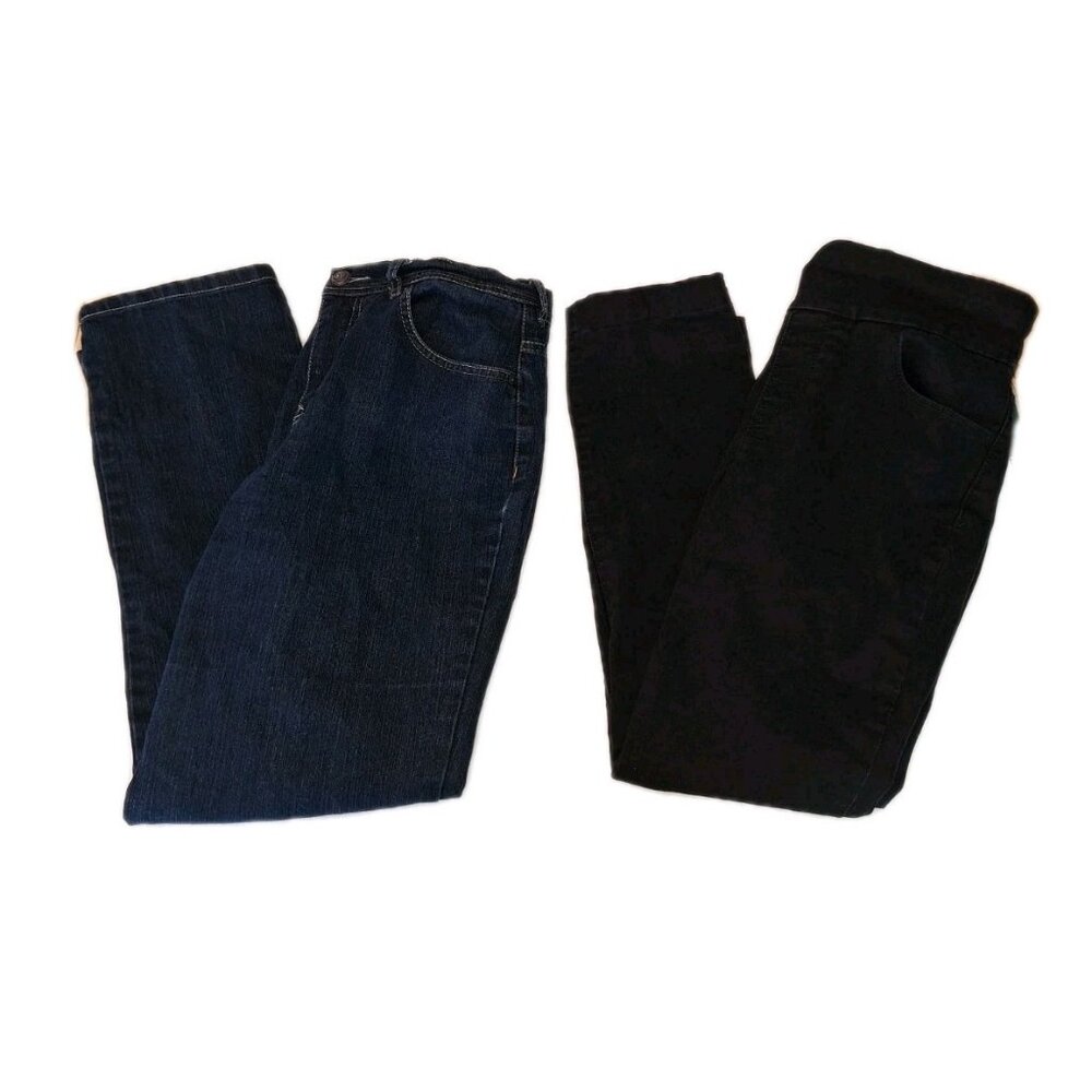 Gloria Vanderbilt  Women's Size 8 Petite Short Lot Of 2 Blue Jeans 28x27